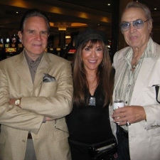 480352_10151264481667835_1027943028_n